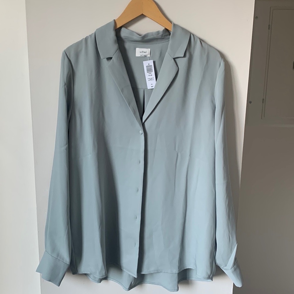 Aritzia Wilfred Tulum Blouse in Dusky Green